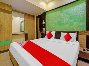 Hotel Yatri Inn Vashi Navi Mumbai