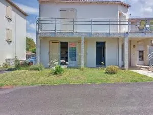 Apartment Les Jardins de l'Eden by Interhome