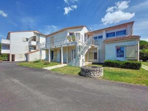 Apartment Les Jardins de lEden by Interhome