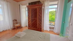 Charmosa casa de campo vista mar e jardim privado