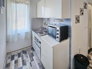 Apartment Prskalo by Interhome