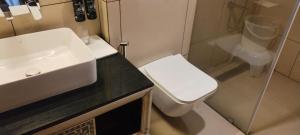 Raj Vasa Hotel & Resort