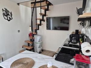 COSY CABINS - las, jezioro, góry, prywatna sauna, balia bez limitu