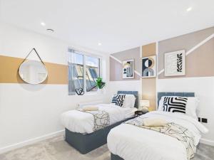 Stylish 2 Bedroom Flat Sleeps 6