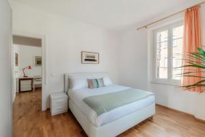 Sestante Apartments by Quokka 360 - A garden in the town centre