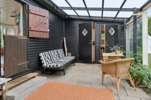 Holiday Home By The Sea With Space To Relax