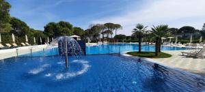 Super Leisure Vila-Gjiri i Lalezit