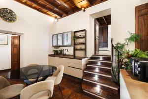 Domus Minelli Navona by GHOR