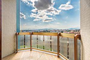 METRO MOLINETTE - Skyline Prime Apartment 8th Floor - GrandMaison