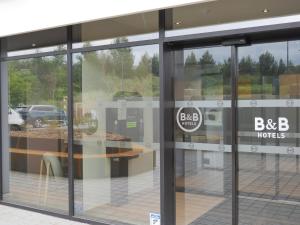 Hotels B&B HOTEL Carcassonne Rocadest La Cite : photos des chambres