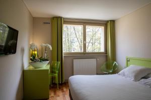 Hotels Hotel Du Lac : photos des chambres