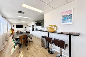 Appartements Gare a pied 5 chambres confort & espace : photos des chambres