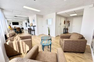 Appartements Gare a pied 5 chambres confort & espace : photos des chambres