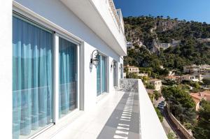 Appartements Villa with private pool - Sea view - Terrace - BBQ : photos des chambres