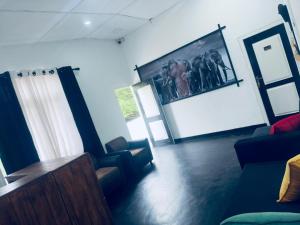 Black & White Elephant Lobby