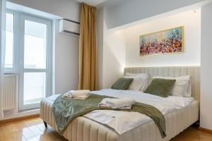 1001 Central Riverside Flat