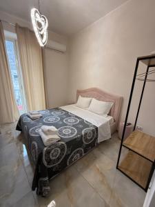 VALENTINO 48 napoli centro