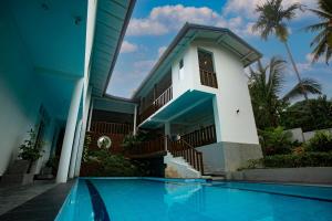 Royal Rich Villa
