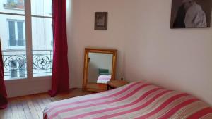Appartement haussmannien canal Saint Martin