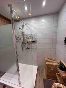 Maisons de vacances House Patio Air Conditioning Elegant Decoration : photos des chambres