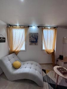 Maisons de vacances House Patio Air Conditioning Elegant Decoration : photos des chambres