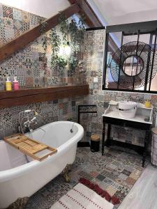 Maisons de vacances House Patio Air Conditioning Elegant Decoration : photos des chambres