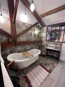 Maisons de vacances House Patio Air Conditioning Elegant Decoration : photos des chambres