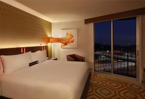 City View King Room room in Hotel Angeleno