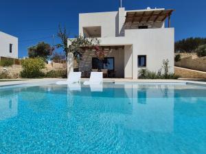 Villa Neroli Pool & Mountain Views in Pitsidia