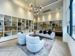 Elegant 1BR Condo - Ultra Fast WiFi - BTS On-Nut