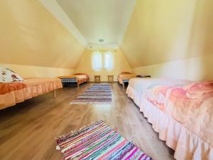 Roosi Camping Houses