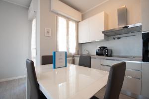 Trilocale Piazza della Repubblica - F&L Apartment