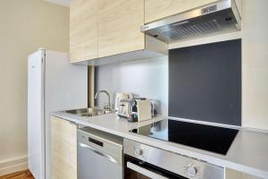 Charming apartment in the Center of Paris