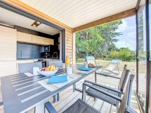 Maisons de vacances Holiday Home Chalet moderne La Baule-Guerande by Interhome : photos des chambres