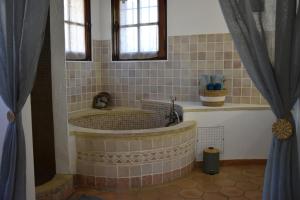 Les Chambres du Luberon & Table dhôtes