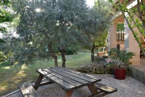 B&B / Chambres d'hotes Les Chambres du Luberon : photos des chambres