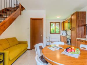 Apartment Borgo Castello-5 by Interhome