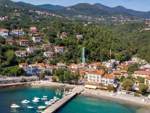 Apartment Banina by Interhome