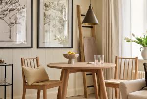 Market View - The Georgian House