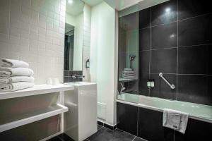 Hotels B&B HOME Brides-les-Bains Les 3 Vallees : photos des chambres