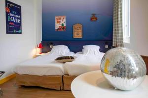 Hotels B&B HOME Brides-les-Bains Les 3 Vallees : Chambre Lits Jumeaux