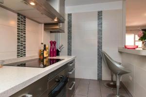 Amazing 2 Bedroom Apartment Central Location