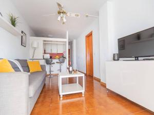 Apartamento cerca playa San Eugenio