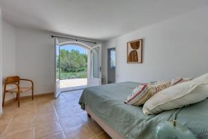 Maisons de vacances Charming Provencal house with swimming pool : photos des chambres