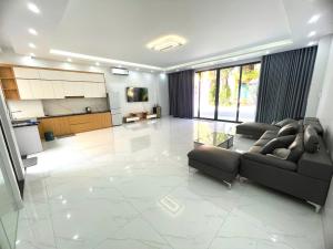 Flamingo - hải tiến