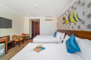 Grand Luxury Seaview Hotel & Spa by HOS