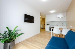 23-234 in RC Kvartet, 16H Vasyl Lypkivskyi Street,Petrovdom Apartments