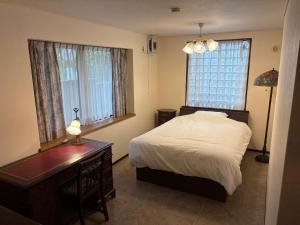 RESIDENCE AKATSUKI 中庭と坪庭で和洋を愉しむ一棟貸し 8名広々238平米 八王子ic近く