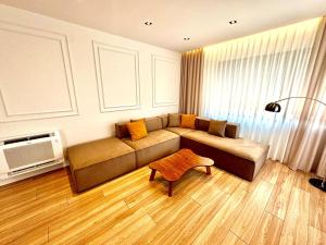 Luxurious & Spacious Old Bazaar Apartment