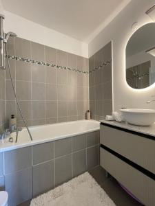 Appartements Duplex Moderne 8per&3Ch&10 min Disney&Parking free : photos des chambres